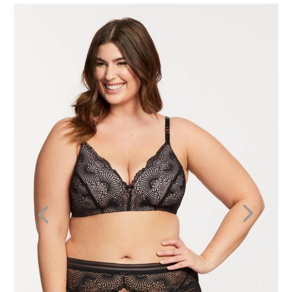 Montelle Intimates Femme Fatale wireless bralette, 32 E